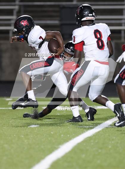 Thumbnail 2 in Bowie vs Del Valle photogallery.