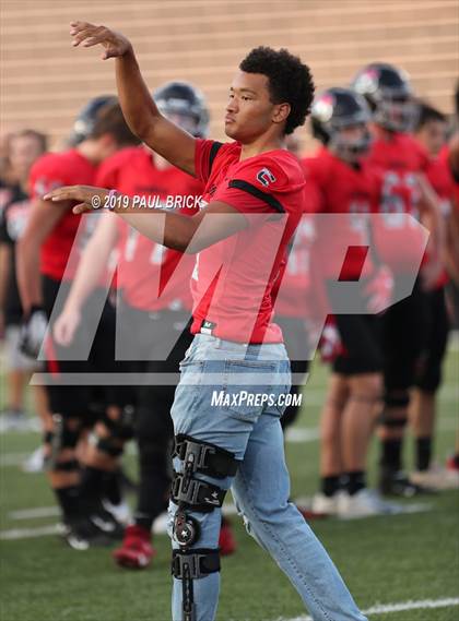 Thumbnail 3 in Bowie vs Del Valle photogallery.