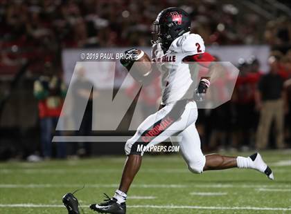 Thumbnail 3 in Bowie vs Del Valle photogallery.