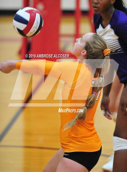Thumbnail 1 in College Station vs. Cypress Creek (KISD/CFISD Varsity Tournament) photogallery.