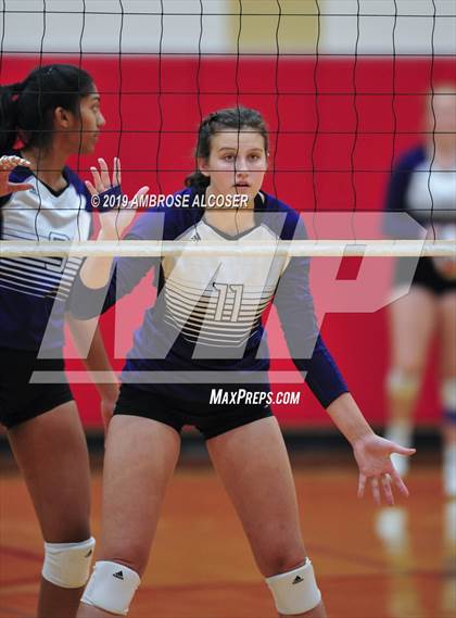 Thumbnail 3 in College Station vs. Cypress Creek (KISD/CFISD Varsity Tournament) photogallery.