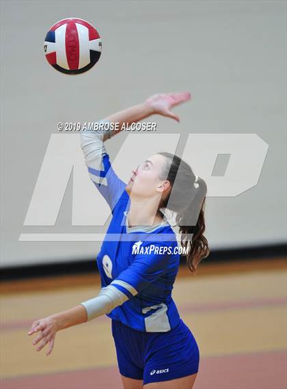 Thumbnail 1 in College Station vs. Cypress Creek (KISD/CFISD Varsity Tournament) photogallery.