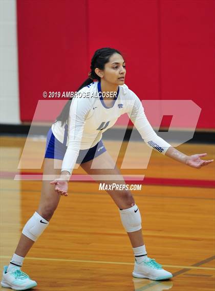 Thumbnail 2 in College Station vs. Cypress Creek (KISD/CFISD Varsity Tournament) photogallery.
