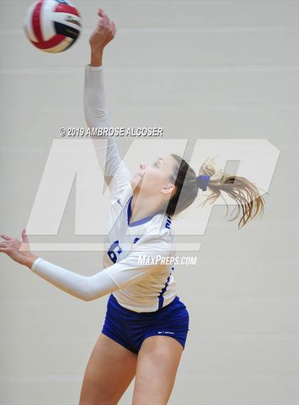 Thumbnail 3 in College Station vs. Cypress Creek (KISD/CFISD Varsity Tournament) photogallery.