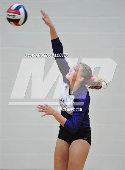 Thumbnail 2 in College Station vs. Cypress Creek (KISD/CFISD Varsity Tournament) photogallery.