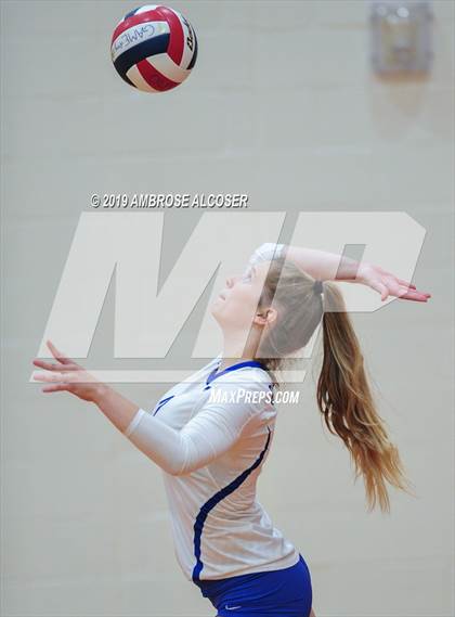 Thumbnail 2 in College Station vs. Cypress Creek (KISD/CFISD Varsity Tournament) photogallery.