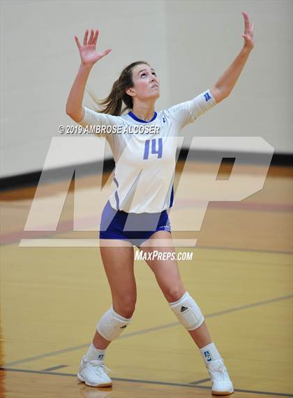 Thumbnail 3 in College Station vs. Cypress Creek (KISD/CFISD Varsity Tournament) photogallery.