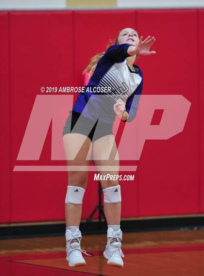 Thumbnail 1 in College Station vs. Cypress Creek (KISD/CFISD Varsity Tournament) photogallery.