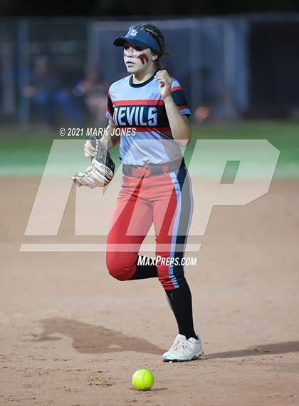 Thumbnail 3 in Benson vs. River Valley (AIA 2A Final)   photogallery.