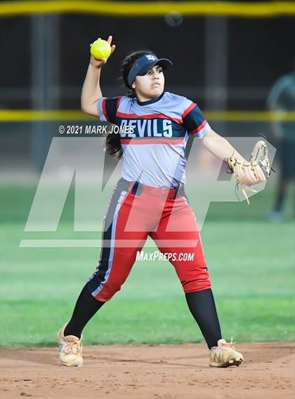 Thumbnail 3 in Benson vs. River Valley (AIA 2A Final)   photogallery.