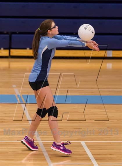 Thumbnail 3 in South Lakes @ Yorktown photogallery.