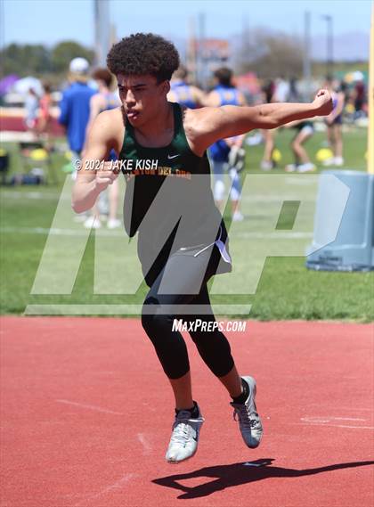 Thumbnail 2 in Salpointe Catholic State Qualifier Varsity Boys photogallery.