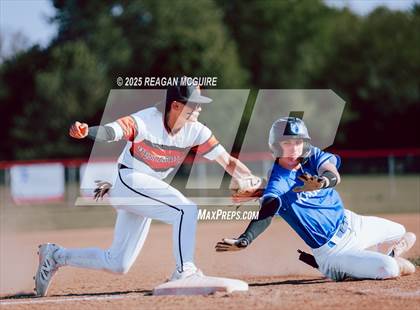 Thumbnail 3 in Westerville South vs Worthington Kilborne photogallery.