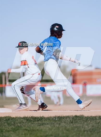 Thumbnail 2 in Westerville South vs Worthington Kilborne photogallery.