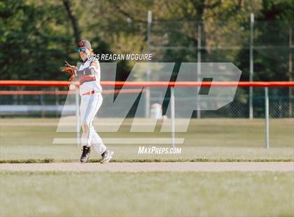 Thumbnail 2 in Westerville South vs Worthington Kilborne photogallery.