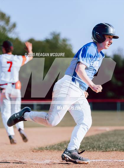 Thumbnail 3 in Westerville South vs Worthington Kilborne photogallery.