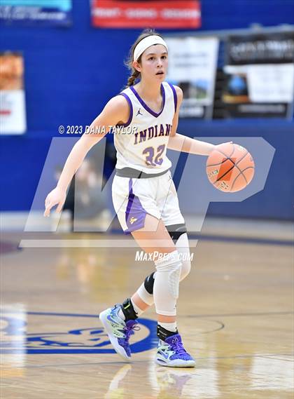 Thumbnail 1 in Sanger vs. Stephenville (UIL 4A Region 1 Area) photogallery.