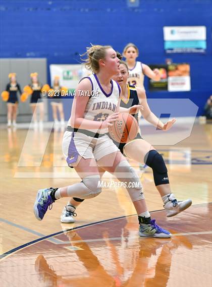 Thumbnail 3 in Sanger vs. Stephenville (UIL 4A Region 1 Area) photogallery.