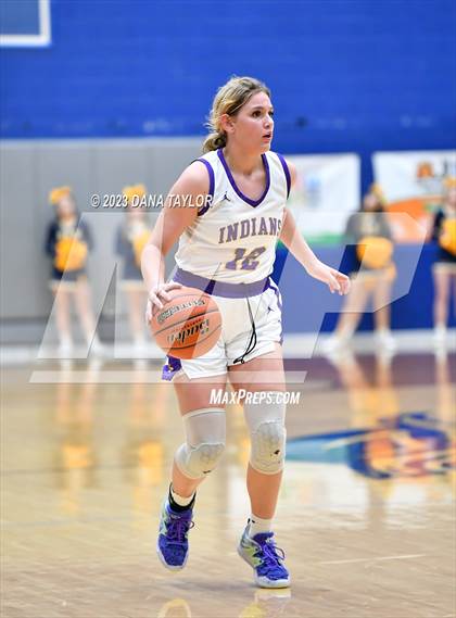 Thumbnail 2 in Sanger vs. Stephenville (UIL 4A Region 1 Area) photogallery.