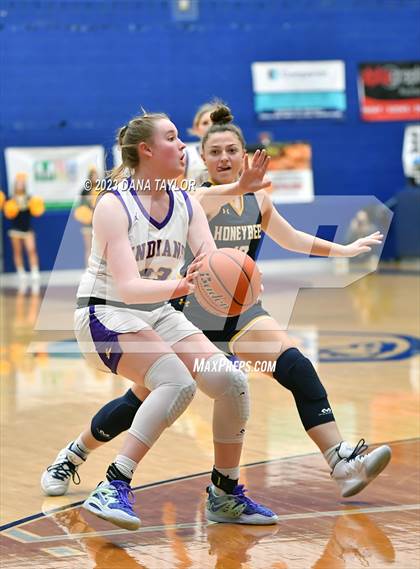 Thumbnail 1 in Sanger vs. Stephenville (UIL 4A Region 1 Area) photogallery.