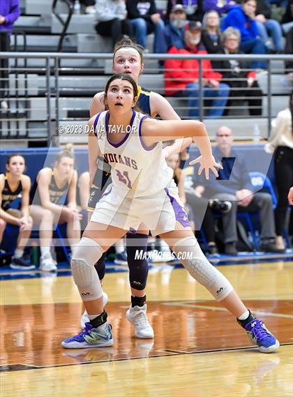 Thumbnail 2 in Sanger vs. Stephenville (UIL 4A Region 1 Area) photogallery.
