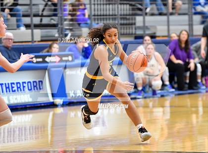 Thumbnail 3 in Sanger vs. Stephenville (UIL 4A Region 1 Area) photogallery.