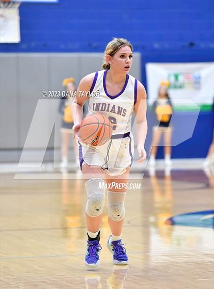 Thumbnail 1 in Sanger vs. Stephenville (UIL 4A Region 1 Area) photogallery.
