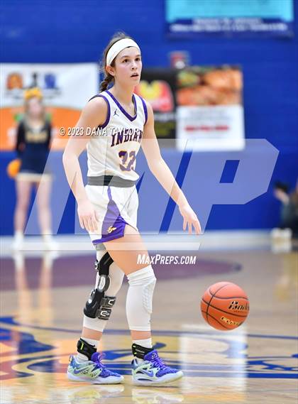 Thumbnail 3 in Sanger vs. Stephenville (UIL 4A Region 1 Area) photogallery.