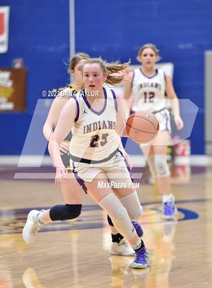 Thumbnail 2 in Sanger vs. Stephenville (UIL 4A Region 1 Area) photogallery.
