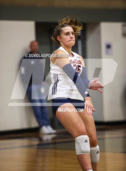 Thumbnail 3 in Emerson @ Sachse photogallery.