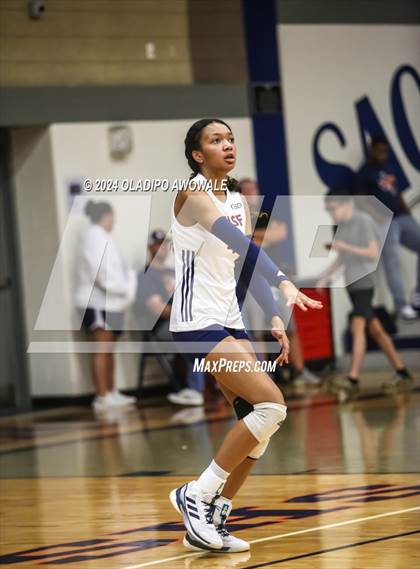 Thumbnail 1 in Emerson @ Sachse photogallery.
