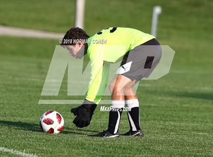 Thumbnail 3 in Lake Zurich @ Stevenson photogallery.