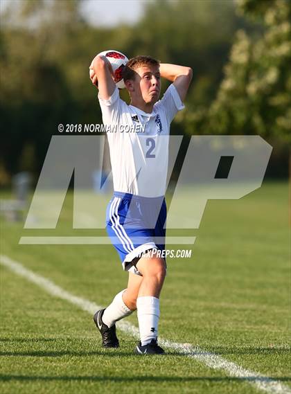 Thumbnail 3 in Lake Zurich @ Stevenson photogallery.