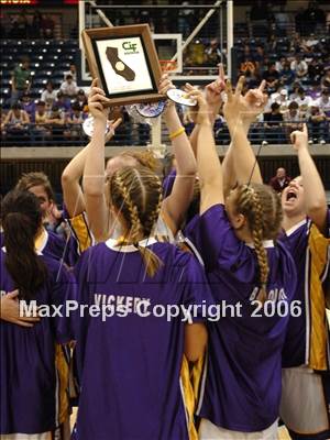 Thumbnail 1 in Santana vs. Kearny (SDS D3 Final) photogallery.