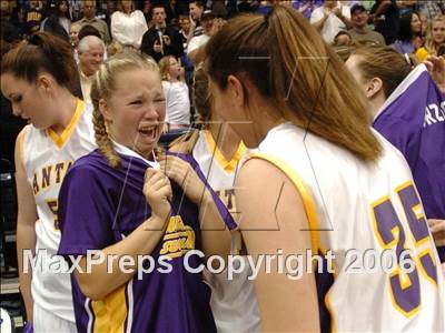 Thumbnail 3 in Santana vs. Kearny (SDS D3 Final) photogallery.