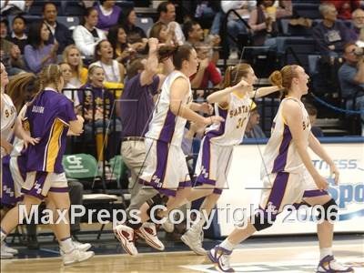 Thumbnail 3 in Santana vs. Kearny (SDS D3 Final) photogallery.