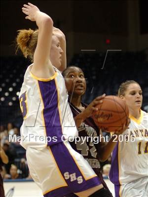 Thumbnail 1 in Santana vs. Kearny (SDS D3 Final) photogallery.