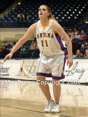 Thumbnail 2 in Santana vs. Kearny (SDS D3 Final) photogallery.