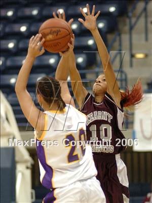 Thumbnail 3 in Santana vs. Kearny (SDS D3 Final) photogallery.