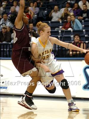 Thumbnail 2 in Santana vs. Kearny (SDS D3 Final) photogallery.