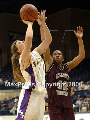 Thumbnail 2 in Santana vs. Kearny (SDS D3 Final) photogallery.