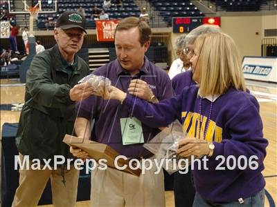 Thumbnail 3 in Santana vs. Kearny (SDS D3 Final) photogallery.