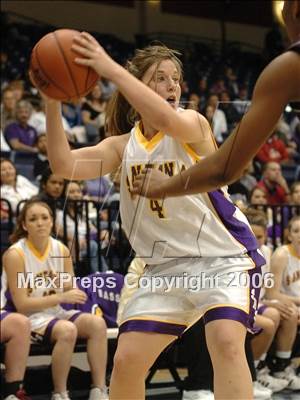 Thumbnail 1 in Santana vs. Kearny (SDS D3 Final) photogallery.