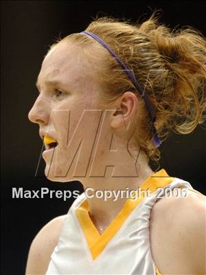 Thumbnail 3 in Santana vs. Kearny (SDS D3 Final) photogallery.