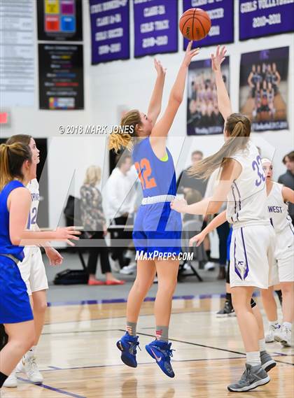 Thumbnail 1 in Chino Valley @ Northwest Christian photogallery.
