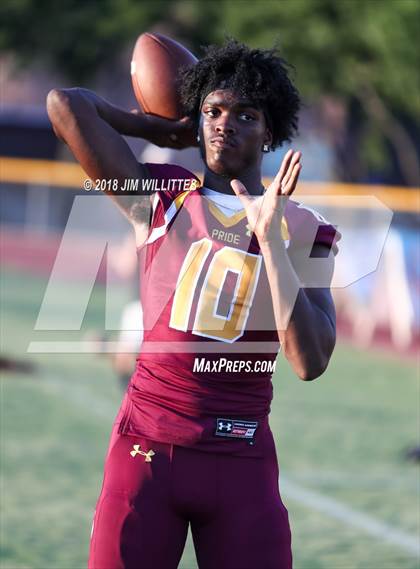 Thumbnail 3 in Mountain View @ Mountain Pointe photogallery.