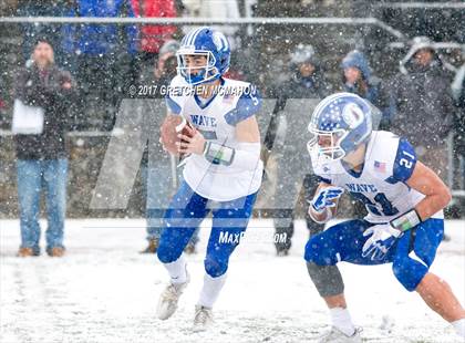 Thumbnail 2 in Darien vs. Greenwich (CIAC Class LL Final) photogallery.