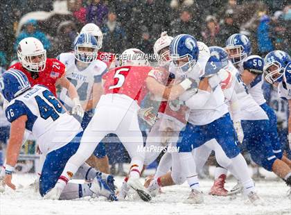Thumbnail 1 in Darien vs. Greenwich (CIAC Class LL Final) photogallery.