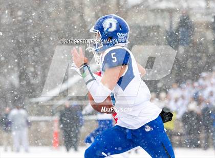 Thumbnail 3 in Darien vs. Greenwich (CIAC Class LL Final) photogallery.