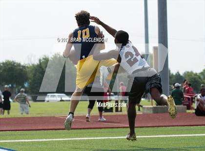 Thumbnail 3 in McKinney vs. Rowlett (7-on-7 Texas State Qualifying Tournament) photogallery.